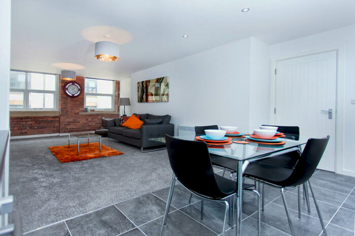 2 Bedroom Apartment To Rent In Balme Street, City Centre, Bradford, BD1