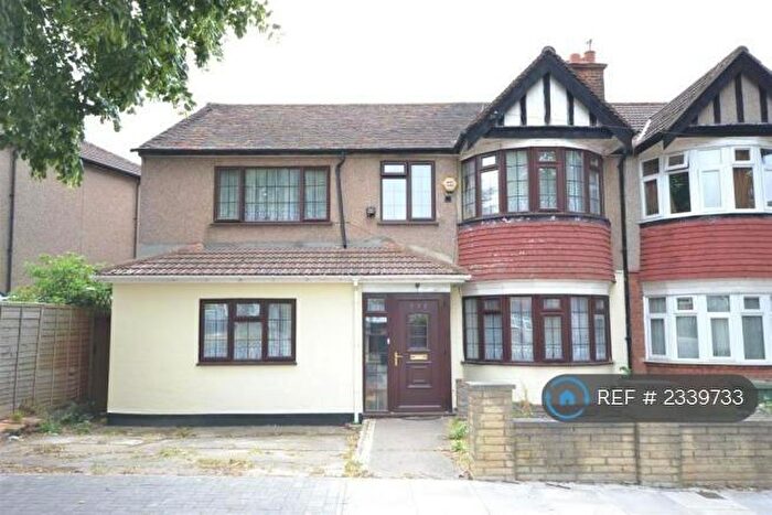 5 Bedroom Semi-Detached House To Rent In Kings Road, Harrow, HA2