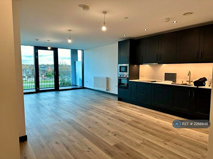 2 Bedroom Flat To Rent In Crimson House, London, SE26