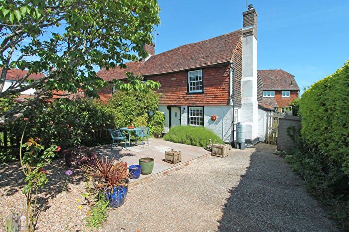 2 Bedroom Cottage For Sale In Sparrows Green, Wadhurst, TN5