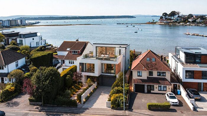 6 Bedroom Detached House For Sale In Sandbanks Road, Poole, BH14