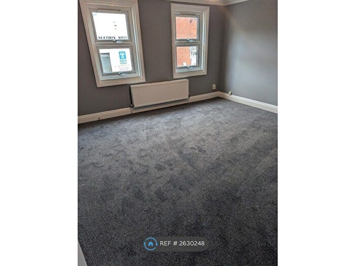 2 Bedroom End Of Terrace House To Rent In Fairfax Mews, Colchester, CO2