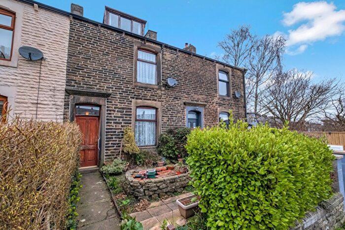 3 Bedroom Terraced House For Sale In Sussex Street, Barnoldswick, BB18