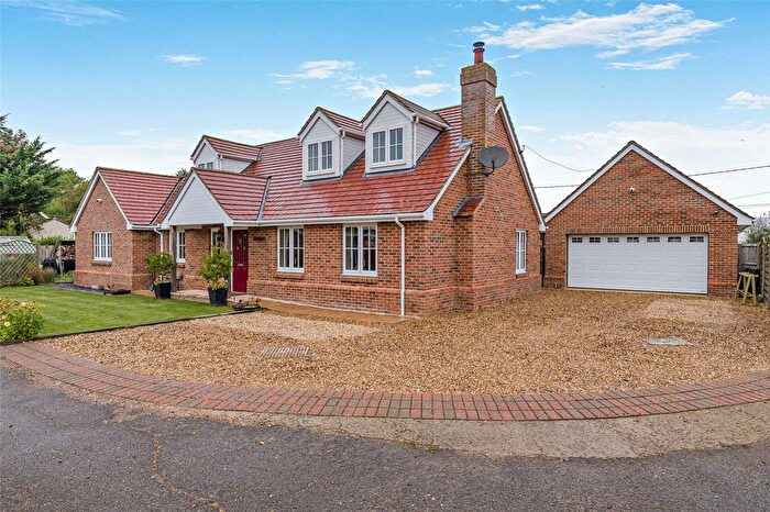 5 Bedroom Detached House For Sale In Foundry Corner, Attleborough, Norfolk, NR17