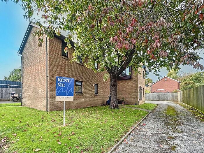 Studio To Rent In Willow Grove, St. Mellons, CF3