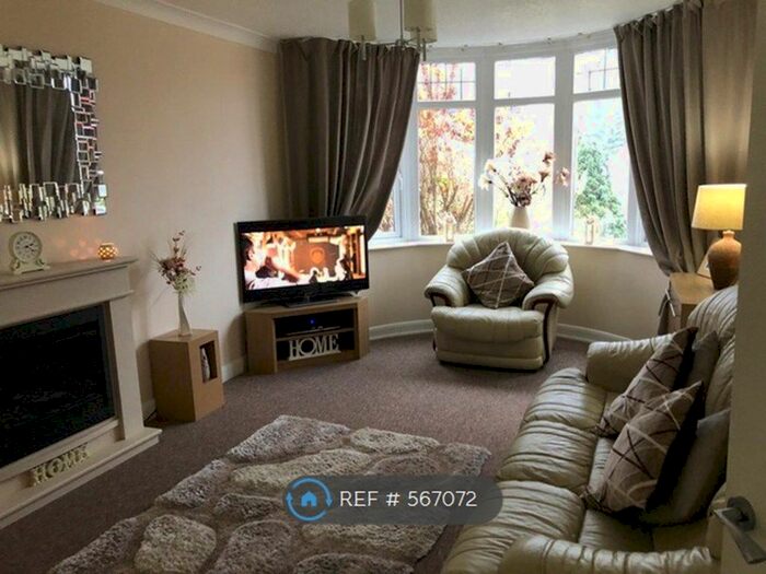 3 Bedroom Semi-Detached House To Rent In Halton Road, West Midlands, B73