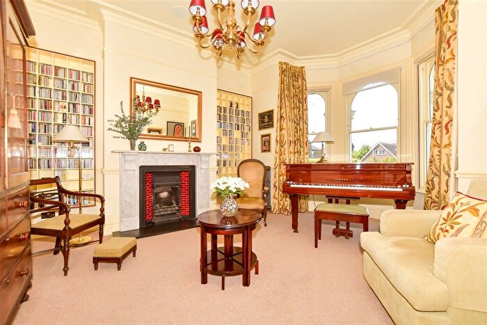 6 Bedroom Semi-detached House For Sale In Dover Road, Walmer, Deal, Kent, CT14