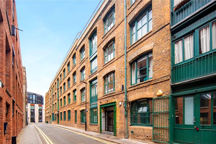 1 Bedroom Flat To Rent In Christina Street, Shoreditch, London, EC2A