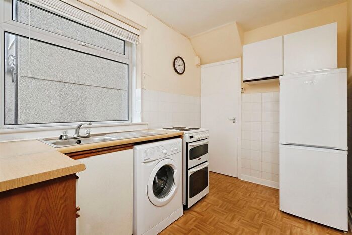 2 Bedroom Semi-Detached House For Sale In Belvidere Crescent, Bishopbriggs, Glasgow, G64