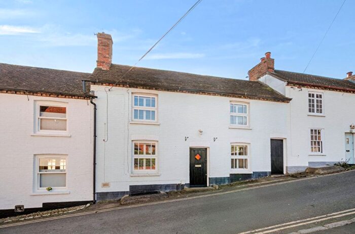2 Bedroom Terraced House For Sale In Park Street, Ampthill, Bedford, MK45