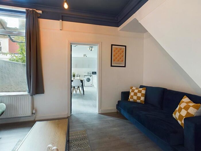 4 Bedroom Flat To Rent In Albert Edward Road, Liverpool, L7