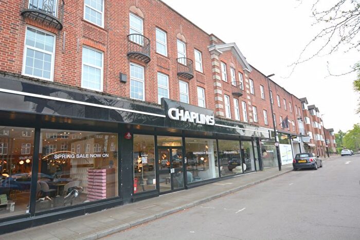 2 Bedroom Maisonette To Rent In Uxbridge Road, Hatch End, HA5