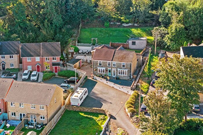 4 Bedroom Semi-detached House For Sale In Burry Cottages, Penclawdd, Swansea, SA4