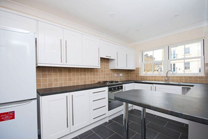 3 Bedroom Property To Rent In Barry Road, East Dulwich, East Dulwich, SE22