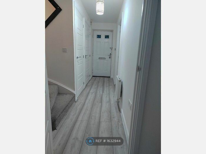 3 Bedroom End Of Terrace House To Rent In Central Boulevard, Aylesham, Canterbury, CT3