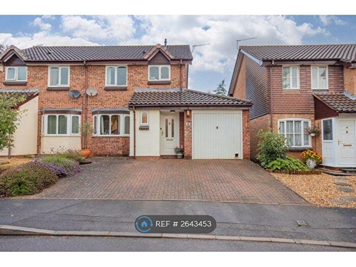 3 Bedroom Semi-Detached House To Rent In Brook Close, Long Ashton, Bristol, BS41