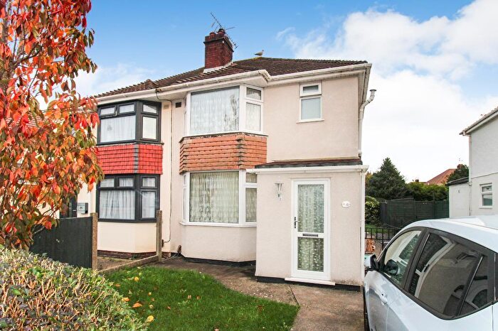 3 Bedroom Semi Detached House For Sale In Rodney Crescent, Filton, Bristol, BS34