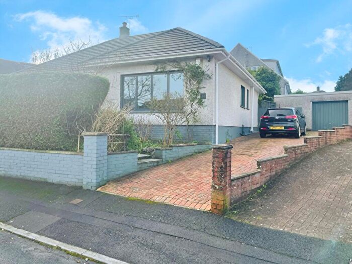 3 Bedroom Bungalow For Sale In Chantal Avenue, Pen-Y-Fai, Bridgend, CF31