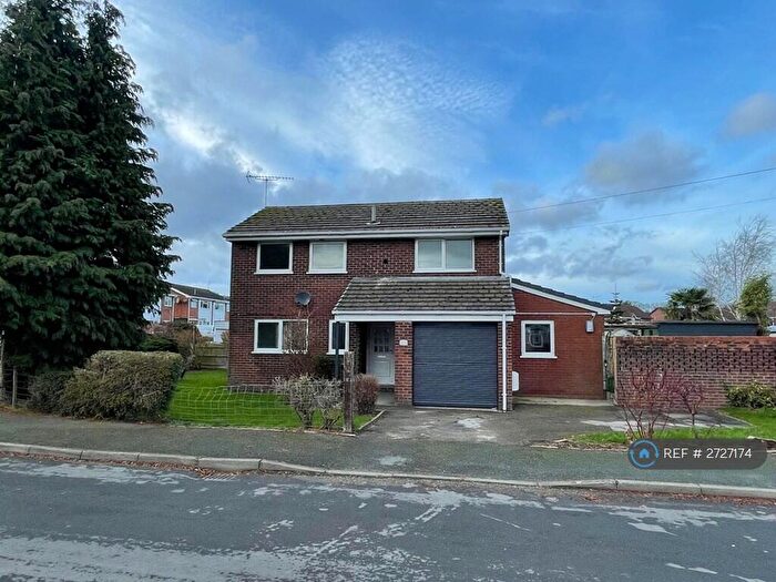 4 Bedroom Detached House To Rent In Offa, Chirk, Wrexham, LL14