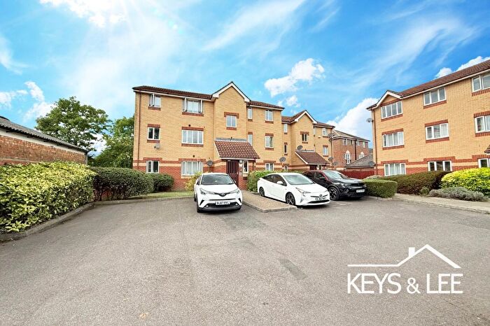 1 Bedroom Flat To Rent In Juniper Court, Grove Road, Romford, RM6