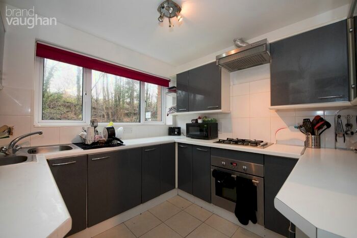 4 Bedroom Semi-Detached House To Rent In Lucraft Road, Brighton, East Sussex, BN2