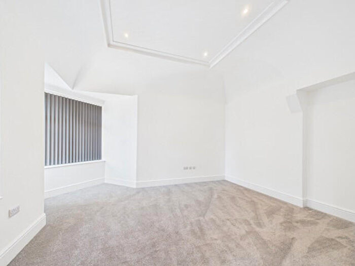 2 Bedroom Apartment To Rent In , Hull, HU5