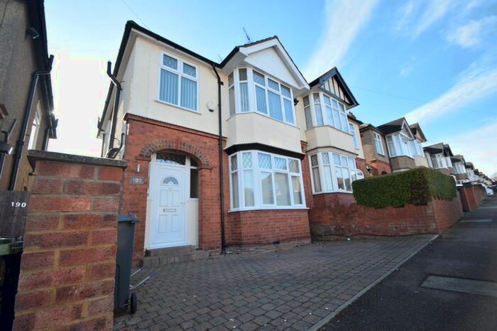 3 Bedroom Semi-Detached House To Rent In Strathmore Avenue, Luton LU1