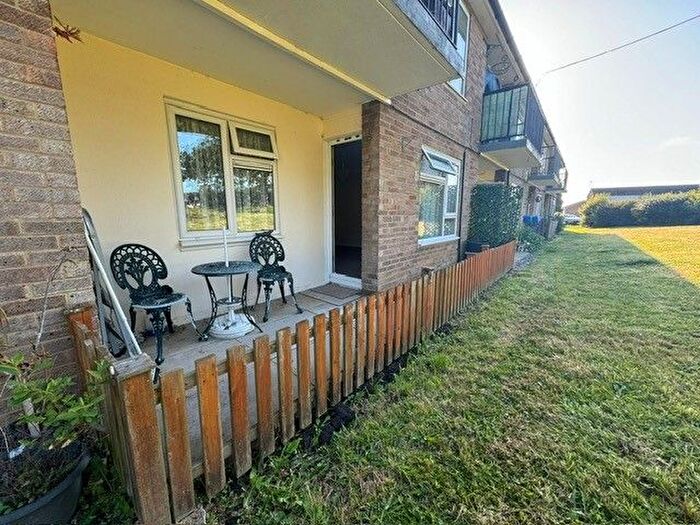 1 Bedroom Flat To Rent In Leaside Way, Southampton, SO16