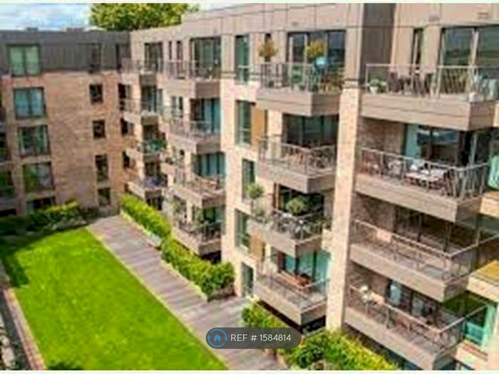 2 Bedroom Flat To Rent In Camberwell Passage, London, SE5