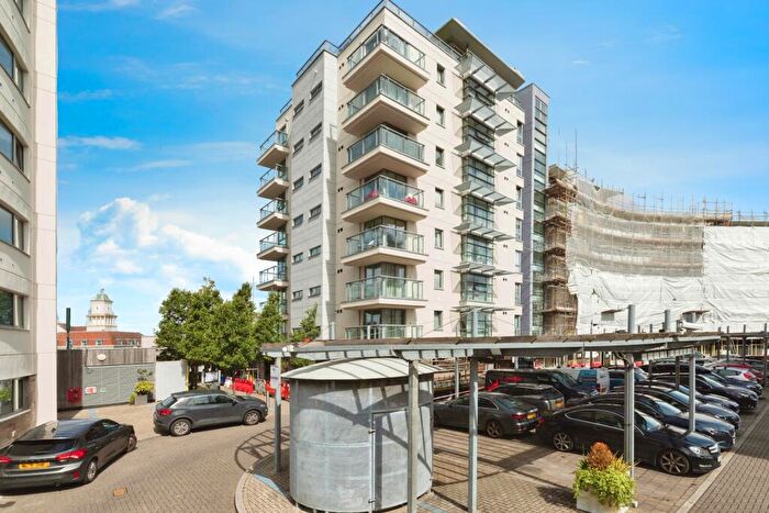 1 Bedroom Apartment To Rent In Exon Apartments, Mercury Gardens, Romford, RM1