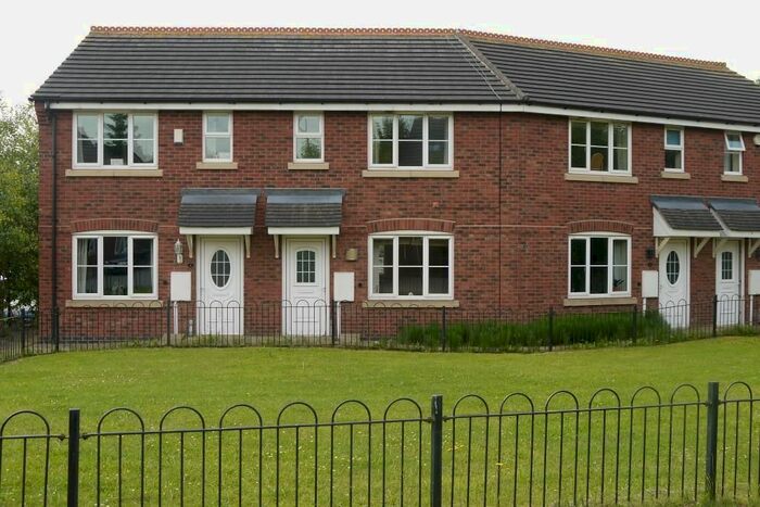 2 Bedroom Town House To Rent In Hastings Hollow, Measham, Swadlincote DE12