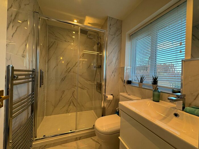 4 Bedroom Detached House For Sale In Chervil Close, Biggleswade, SG18