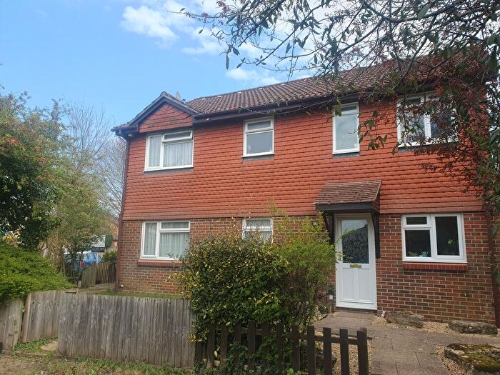 1 Bedroom Semi-Detached House To Rent In Shannon Way, Chandlers Ford, SO53