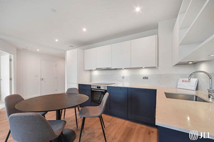 1 Bedroom Flat To Rent In Durban Road, London, E15