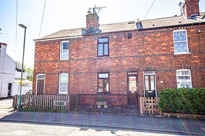 4 Bedroom Terraced House To Rent In Whaddon Road, Cheltenham, GL52