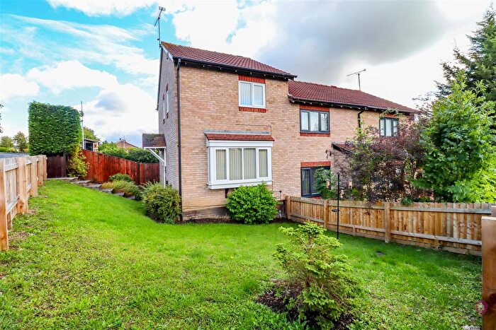 2 Bedroom Semi-detached House For Sale In Pentland Gardens, Waterthorpe, Sheffield, S20