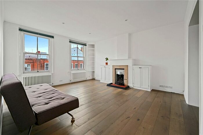 2 Bedroom Flat To Rent In Kensington Church Street, Kensington, London, W8