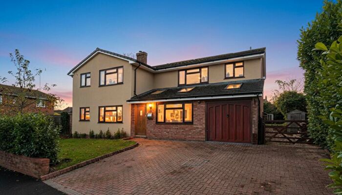 5 Bedroom Detached House For Sale In Elm Brook Close, Chearsley, Aylesbury, Buckinghamshire, HP18