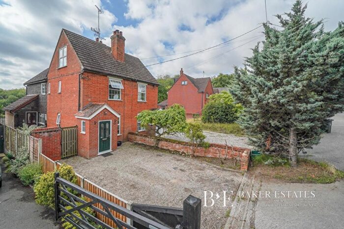 4 Bedroom Semi-Detached House For Sale In Colchester Road, Great Totham, CM9