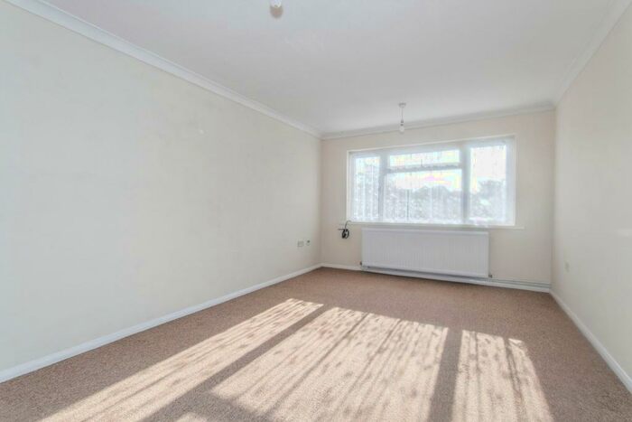 2 Bedroom Maisonette To Rent In Main Road, Sutton-At-Hone, DA4