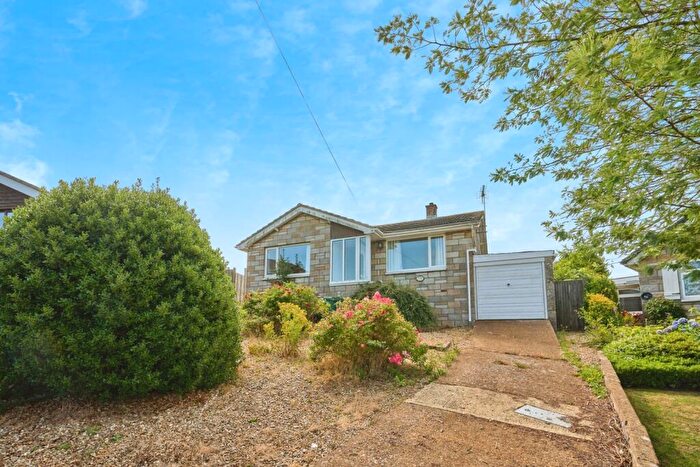 2 Bedroom Bungalow For Sale In Stenbury View, Wroxall, Ventnor, Isle Of Wight, PO38