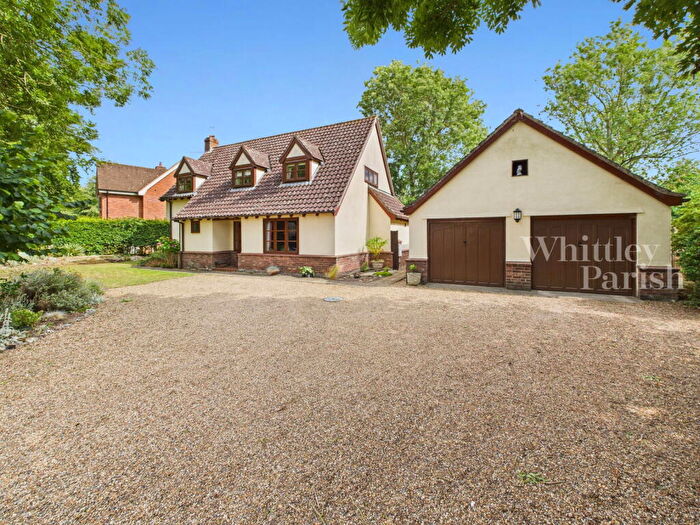 3 Bedroom Detached House For Sale In The Street, Coney Weston, IP31