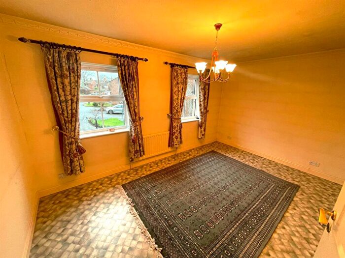 3 Bedroom Detached House For Sale In Hill Garth, Darlington, DL3