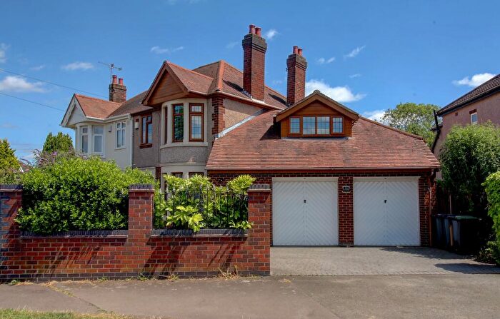 4 Bedroom Semi Detached House For Sale In Newdigate Road, Bedworth, CV12