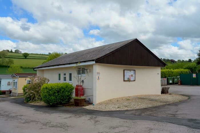 1 Bedroom Park Home To Rent In Lea Villa Park, HR9