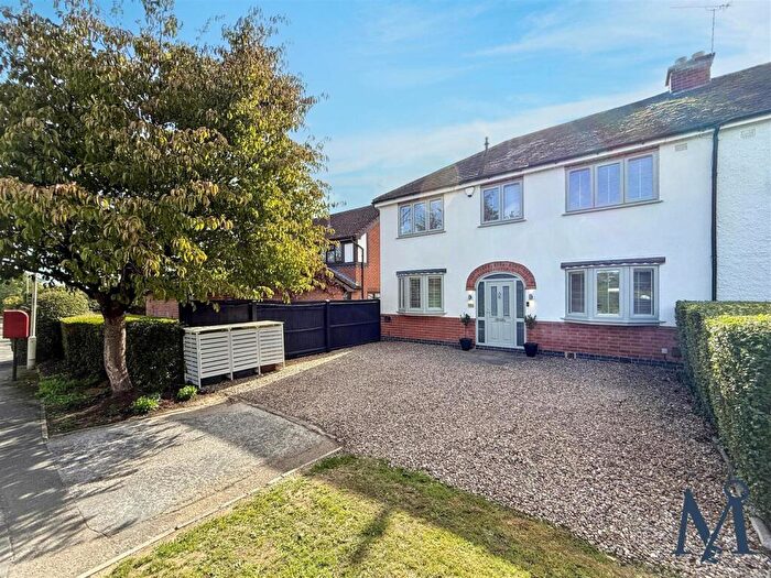 5 Bedroom Semi-Detached House For Sale In Halstead Road, Mountsorrel, Loughborough, LE12