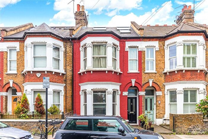 2 Bedroom Flat To Rent In Verbena Gardens, Hammersmith, W6