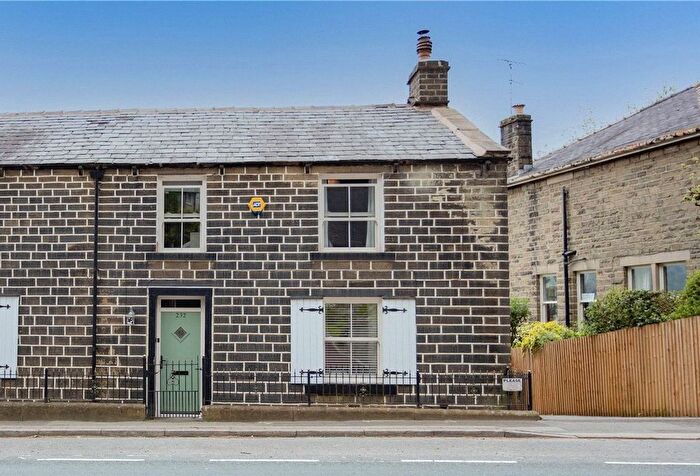 4 Bedroom End Terrace House For Sale In Haslingden Road, Rossendale, Lancashire, BB4