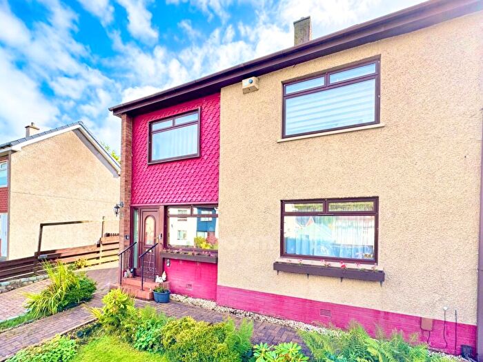 2 Bedroom Semi-Detached House For Sale In Roaden Avenue, Paisley, PA2