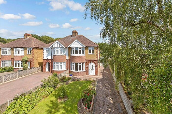 3 Bedroom Semi-Detached House For Sale In Shalloak Road, Broad Oak, Canterbury, Kent, CT2